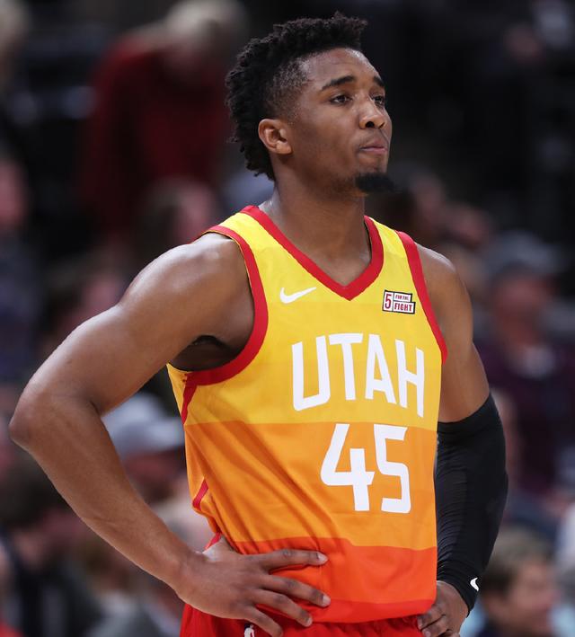 中国球员在 中国球员在