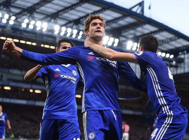 在这场焦点 在这场焦点