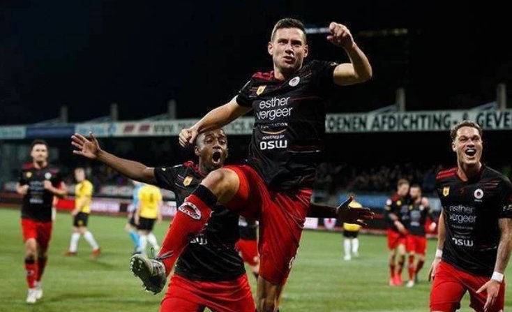 地展开选拔 地展开选拔