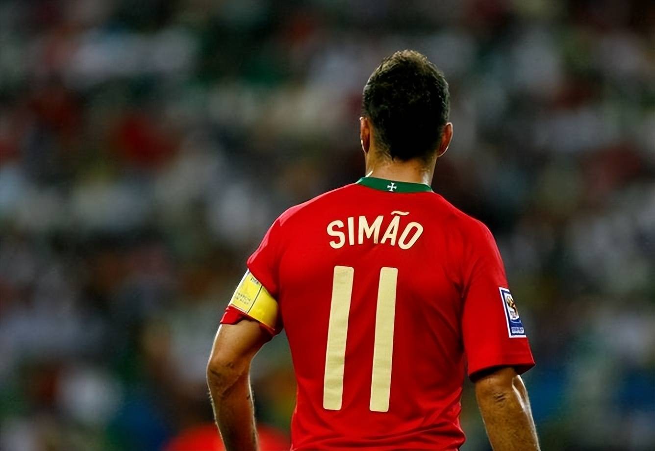 多名前场球 多名前场球