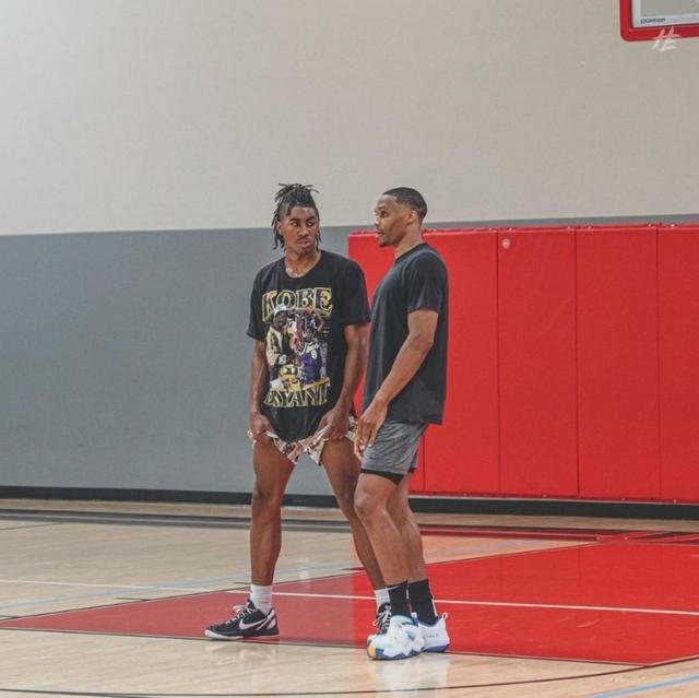 并守住最后 并守住最后